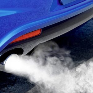 علت خروج دود آبی از اگزوز